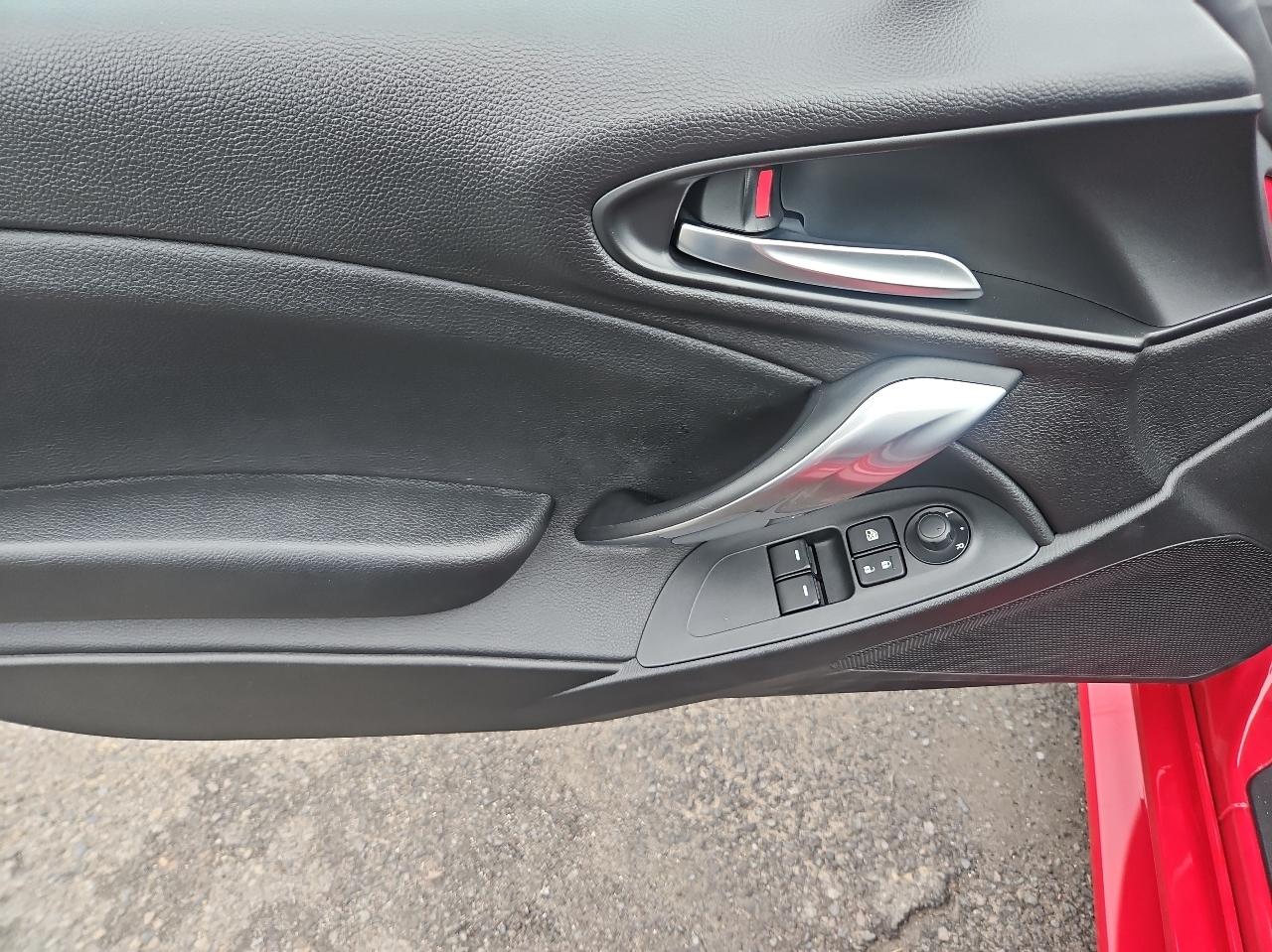 Fiat 124 Spider Lusso Convertible 2019