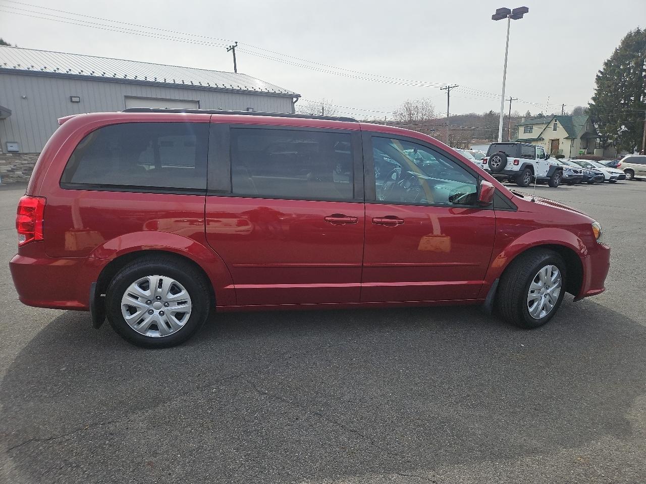 Dodge Grand Caravan 4dr Wgn SXT 2014