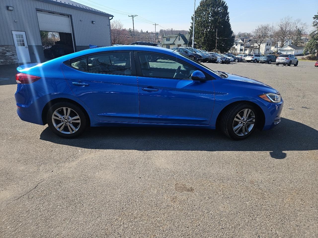 Hyundai Elantra SE 2.0L Auto PZEV (Ulsan) *Ltd Avail* 2017