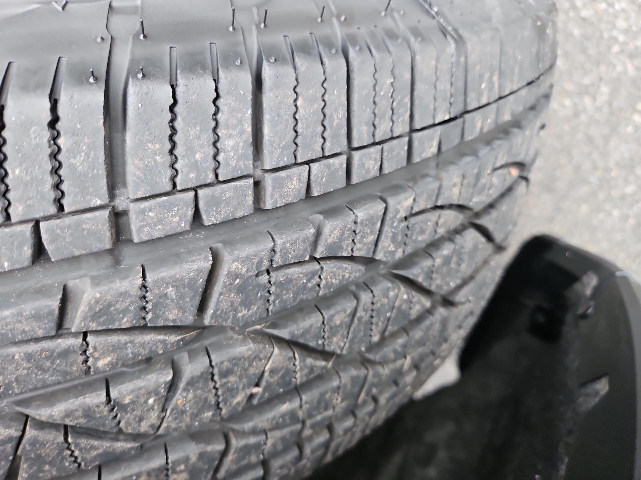 Jeep Grand Cherokee 4WD 4dr Laredo 2015