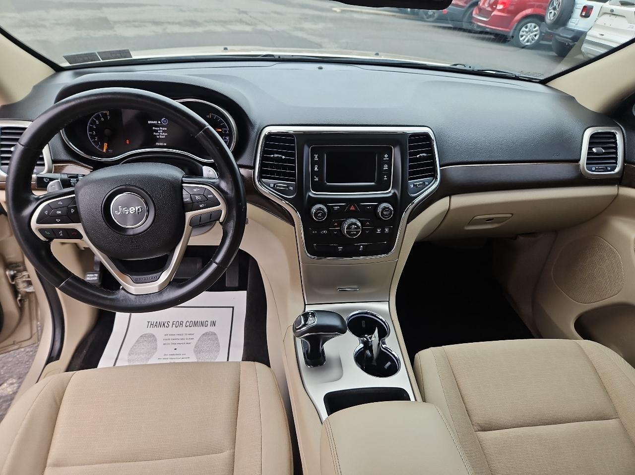 Jeep Grand Cherokee 4WD 4dr Laredo 2015