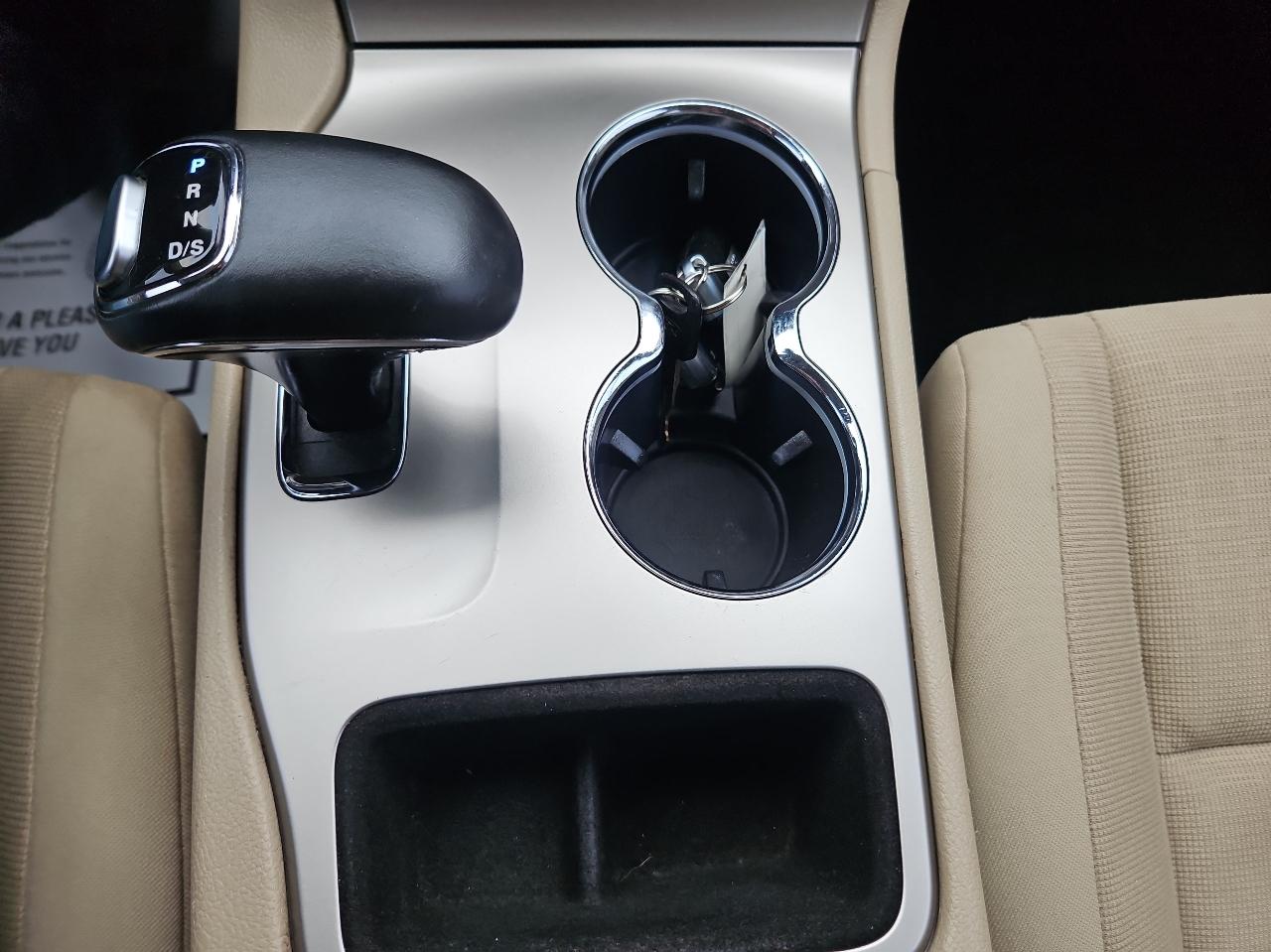 Jeep Grand Cherokee 4WD 4dr Laredo 2015