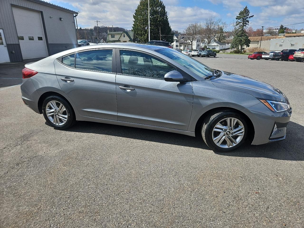 Hyundai Elantra SEL Auto 2019