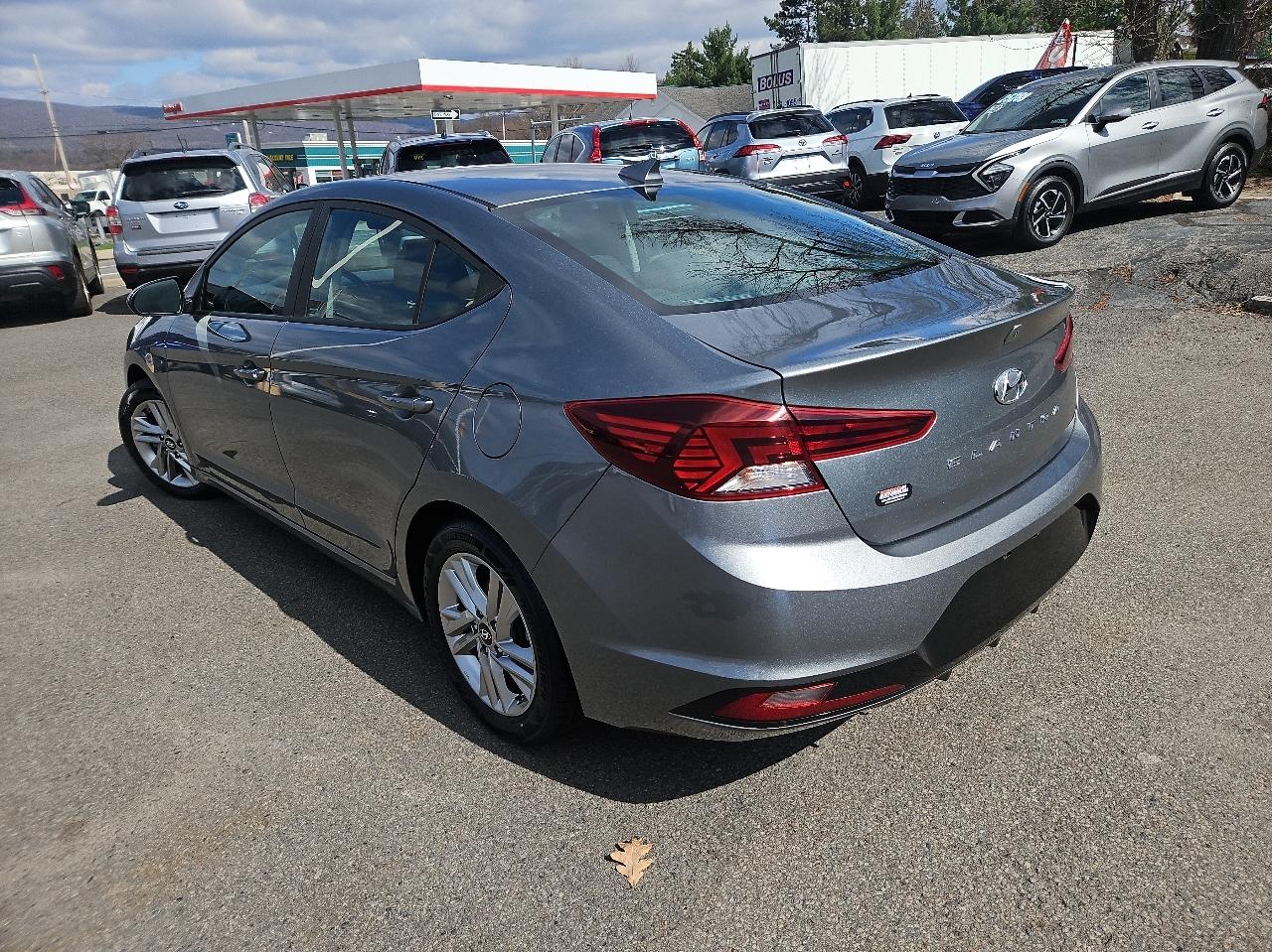 Hyundai Elantra SEL Auto 2019