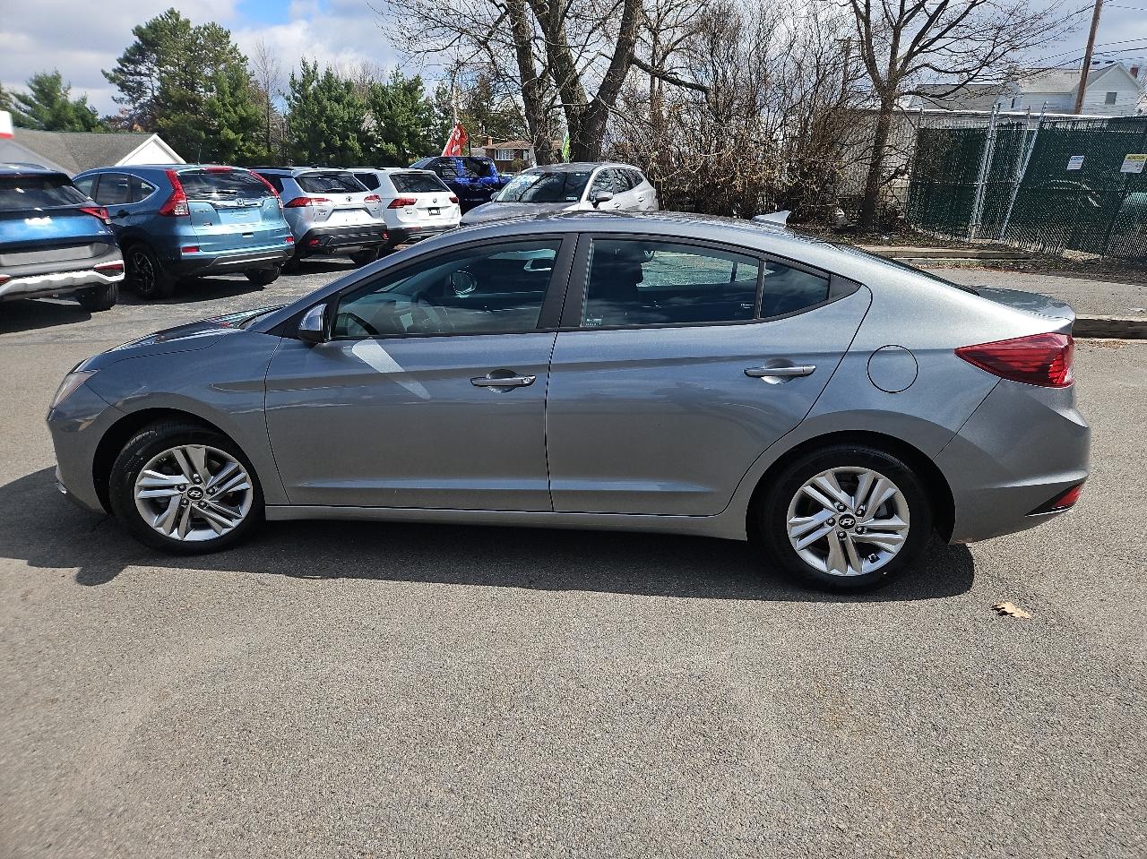 Hyundai Elantra SEL Auto 2019