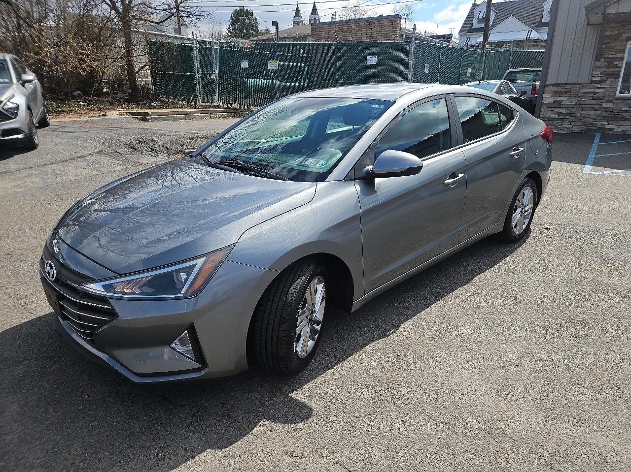 Hyundai Elantra SEL Auto 2019