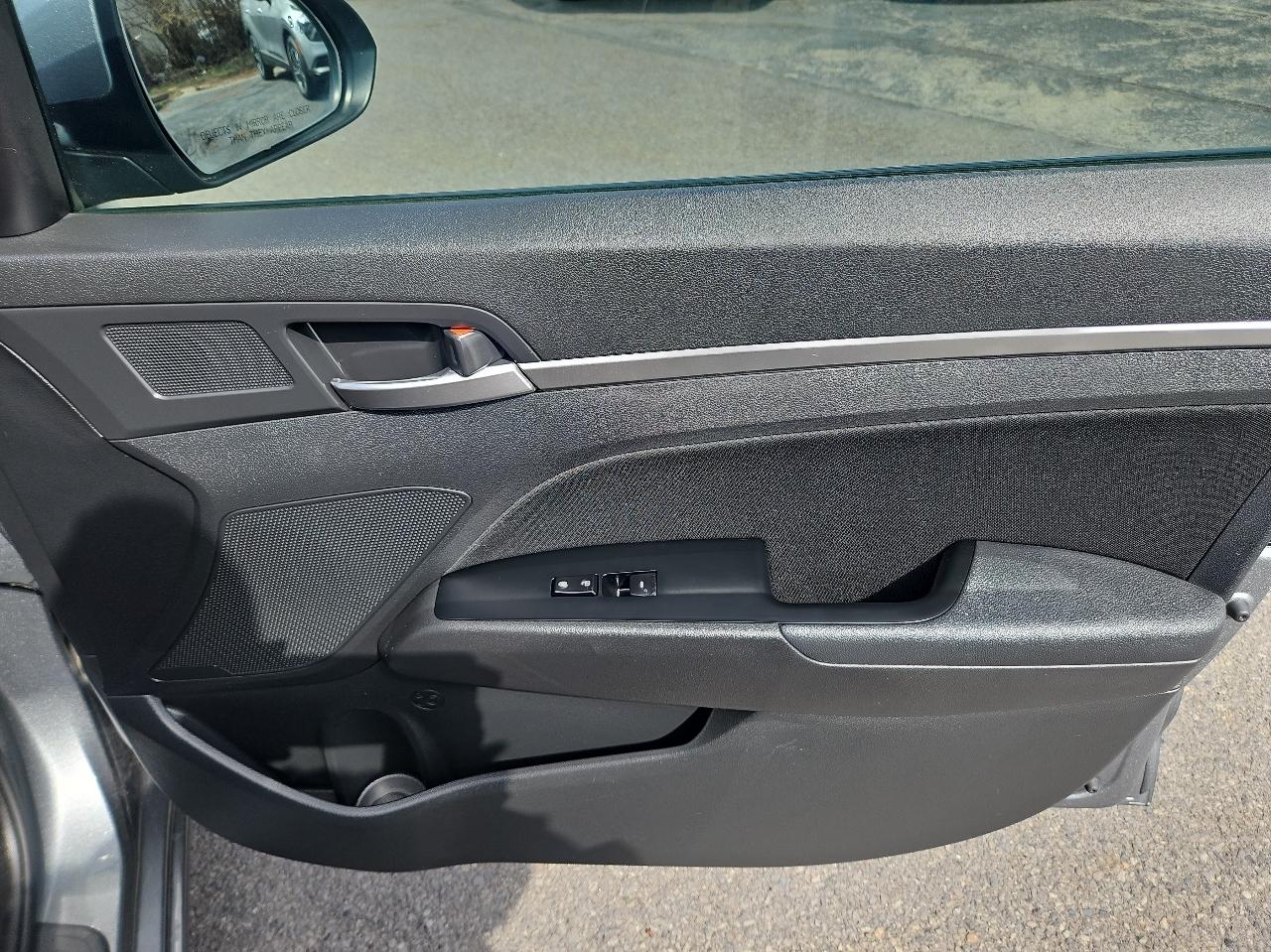 Hyundai Elantra SEL Auto 2019