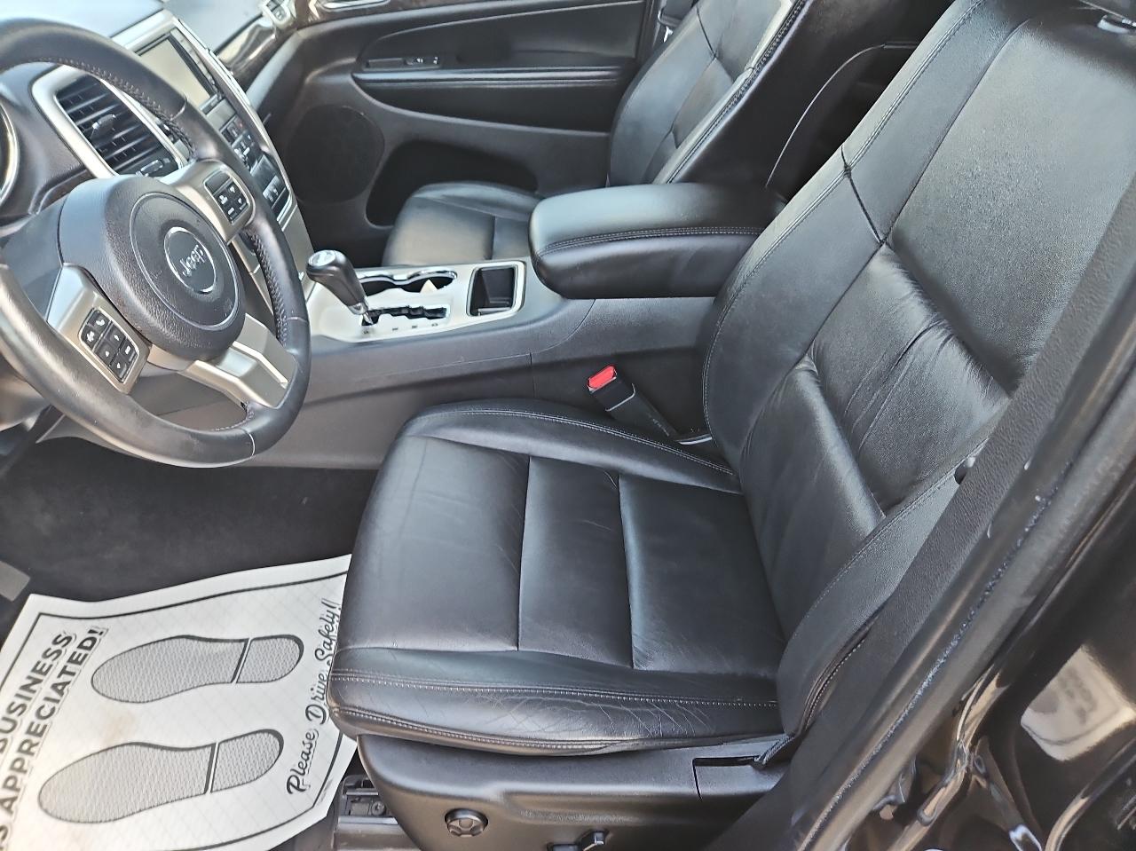 Jeep Grand Cherokee 4WD 4dr Laredo 2012