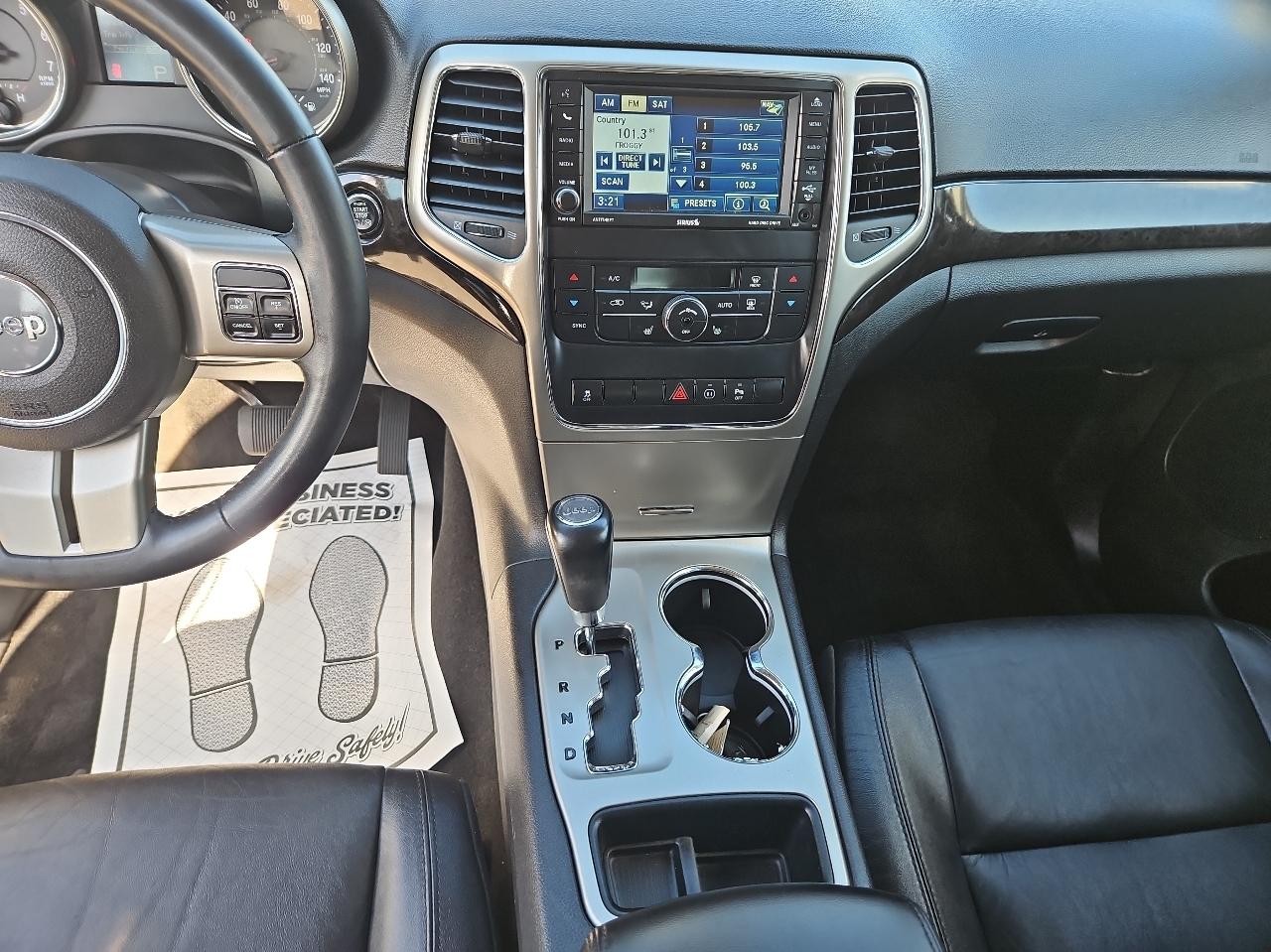 Jeep Grand Cherokee 4WD 4dr Laredo 2012