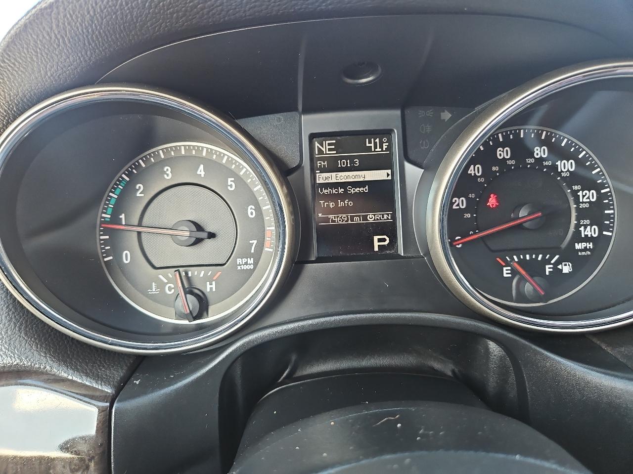 Jeep Grand Cherokee 4WD 4dr Laredo 2012