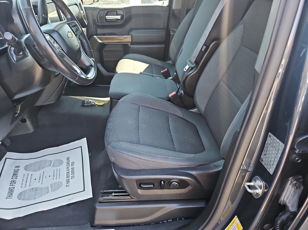 Chevrolet Silverado 1500 4WD Double Cab 147" LT 2019