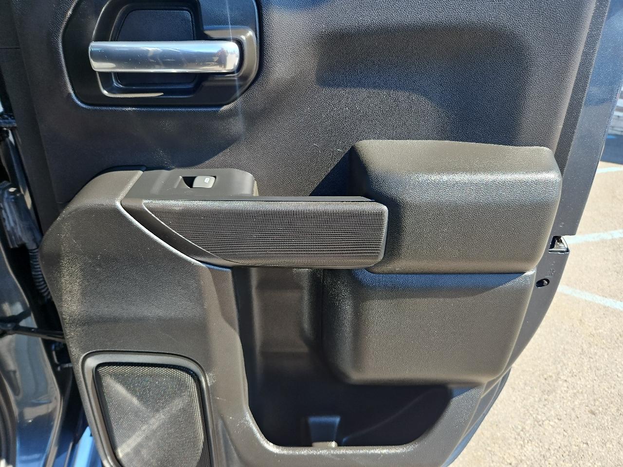 Chevrolet Silverado 1500 4WD Double Cab 147" LT 2019