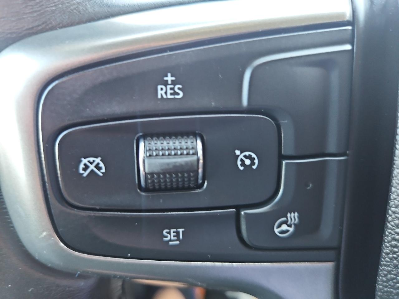 Chevrolet Silverado 1500 4WD Double Cab 147" LT 2019