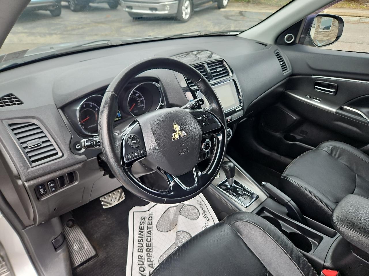 Mitsubishi Outlander Sport SEL 2.4 AWC CVT 2018