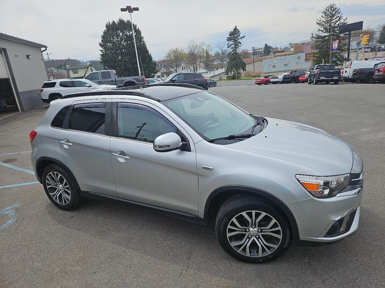 Mitsubishi Outlander Sport SEL 2.4 AWC CVT 2018