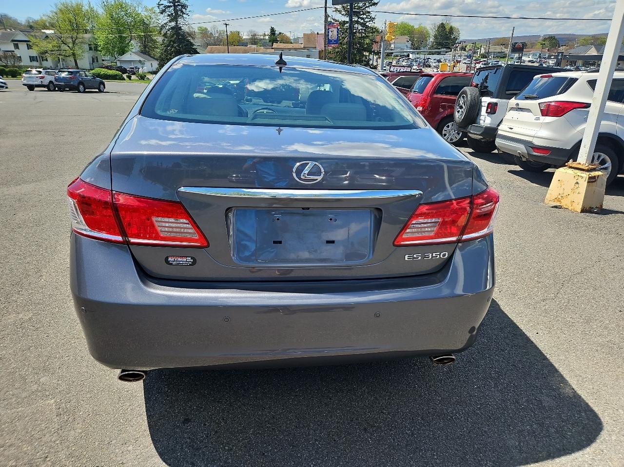 Lexus ES 350 4dr Sdn 2012