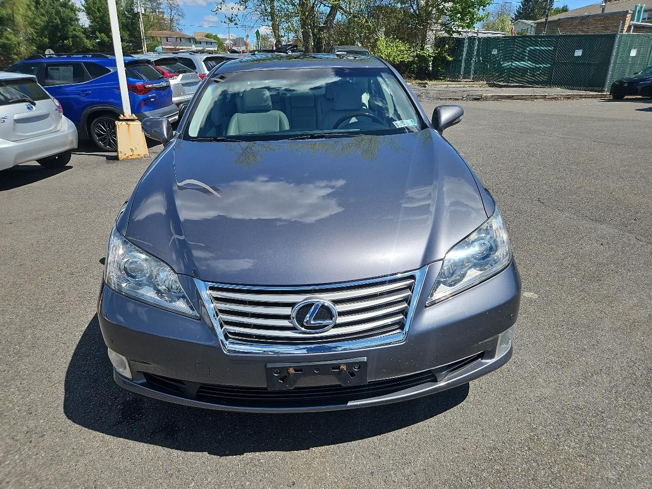 Lexus ES 350 4dr Sdn 2012