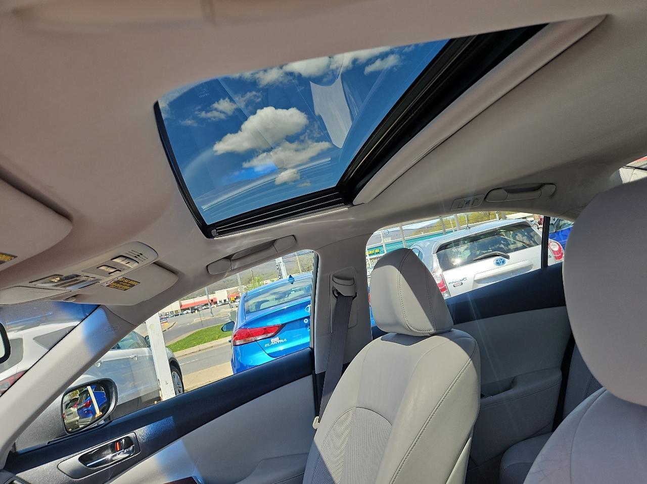 Lexus ES 350 4dr Sdn 2012