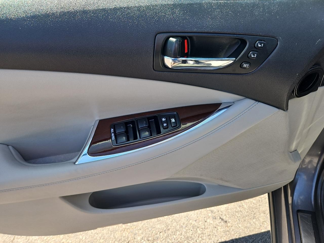 Lexus ES 350 4dr Sdn 2012