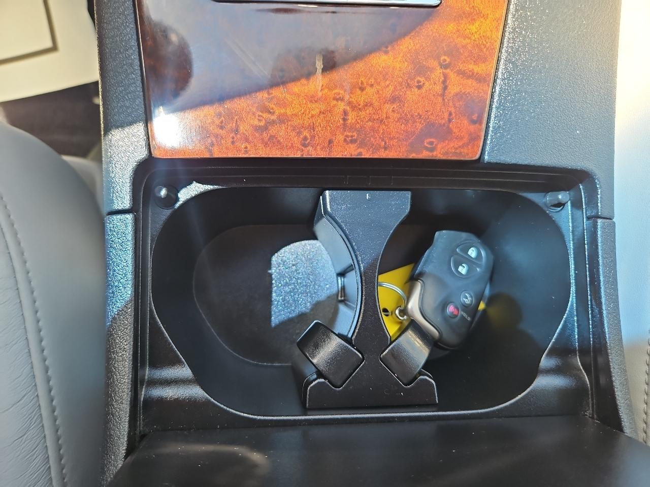 Lexus ES 350 4dr Sdn 2012