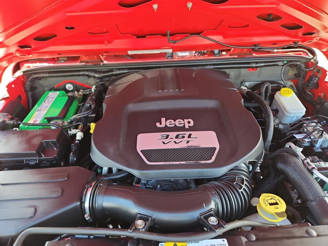 Jeep Wrangler 4WD 2dr Sport 2012