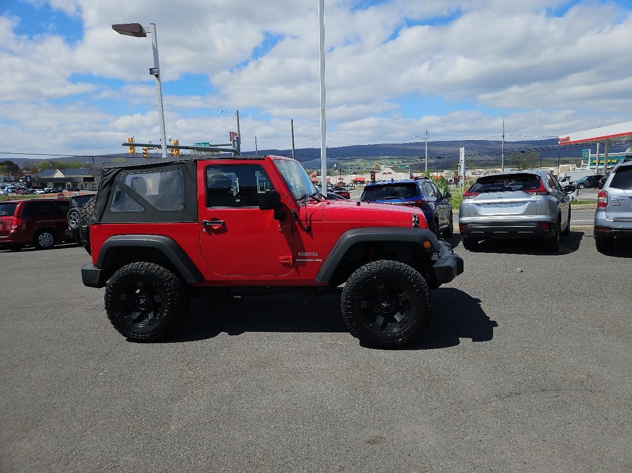 Jeep Wrangler 4WD 2dr Sport 2012