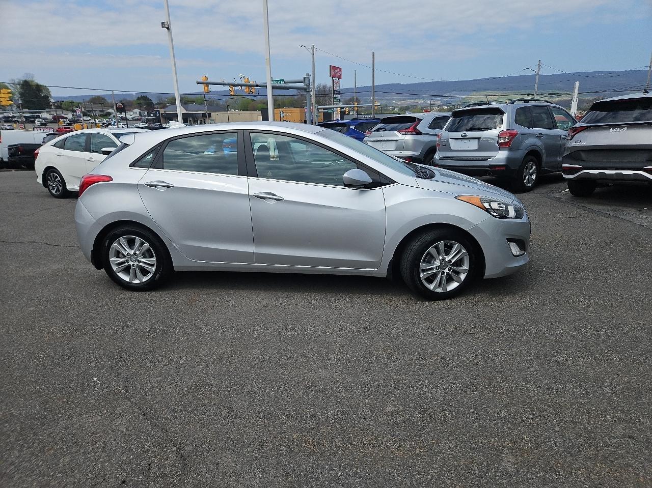 Hyundai Elantra GT 5dr HB Auto PZEV 2013