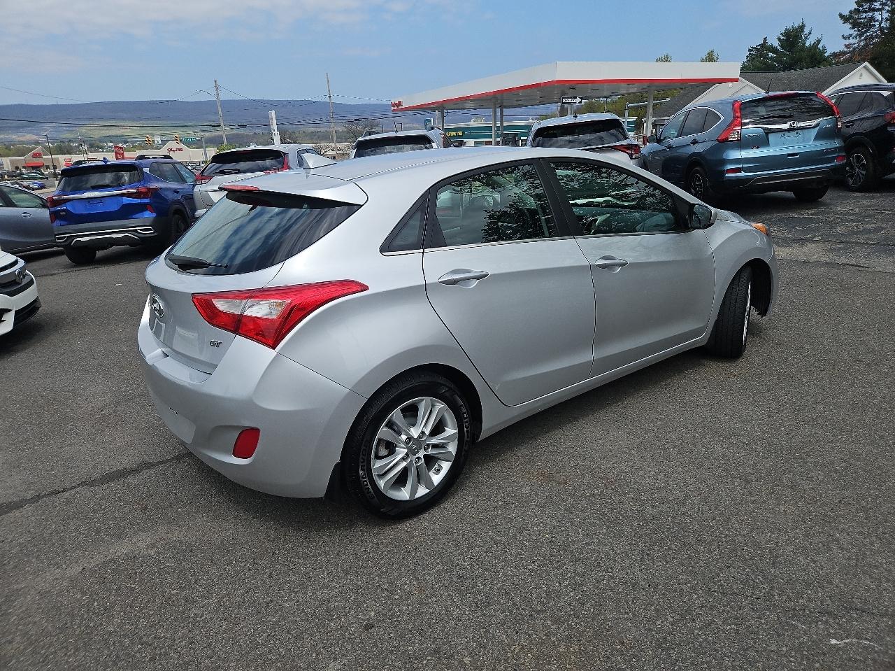 Hyundai Elantra GT 5dr HB Auto PZEV 2013