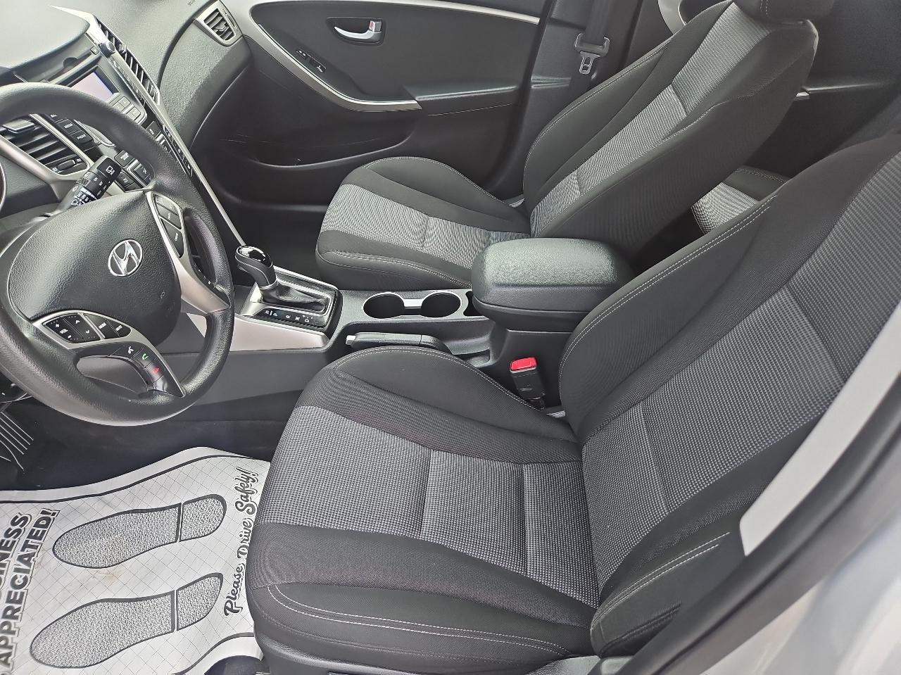 Hyundai Elantra GT 5dr HB Auto PZEV 2013