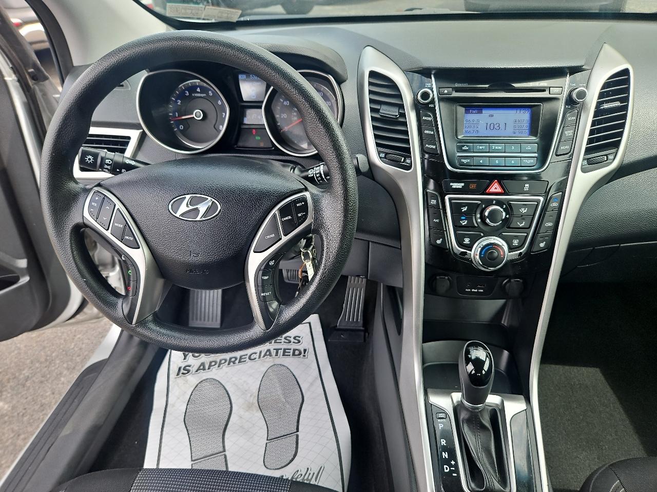 Hyundai Elantra GT 5dr HB Auto PZEV 2013