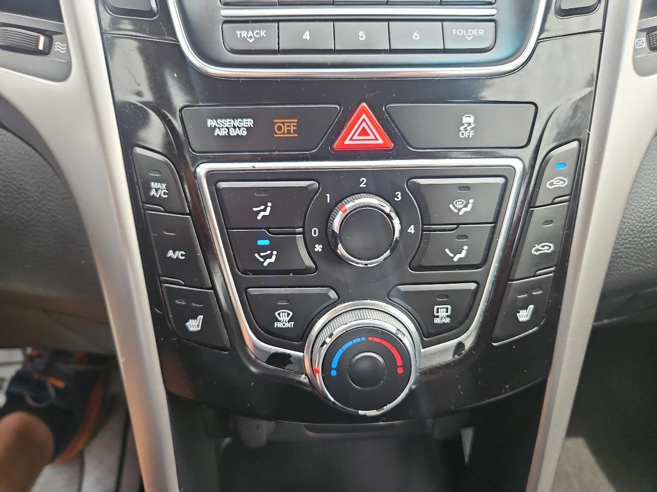 Hyundai Elantra GT 5dr HB Auto PZEV 2013