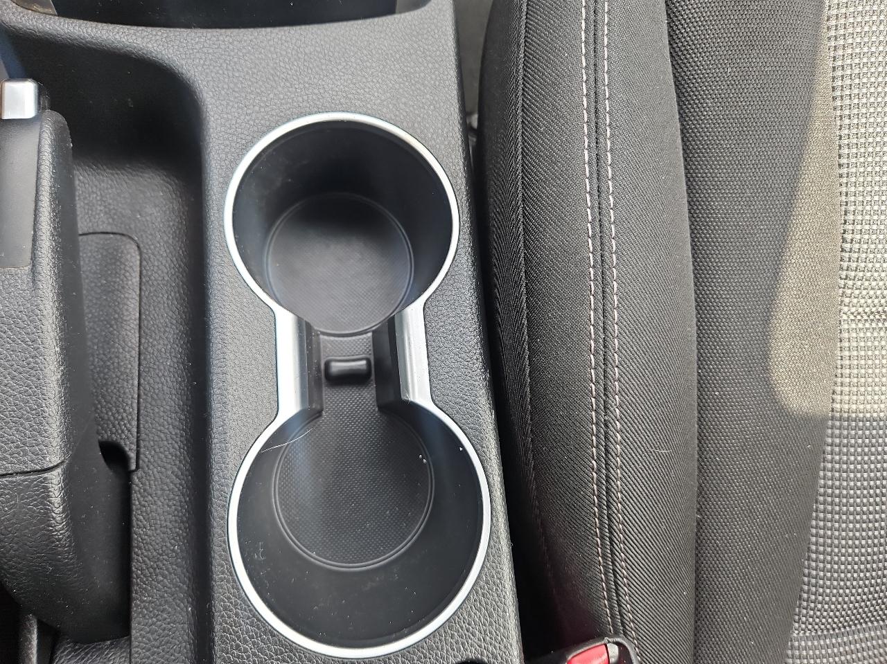 Hyundai Elantra GT 5dr HB Auto PZEV 2013