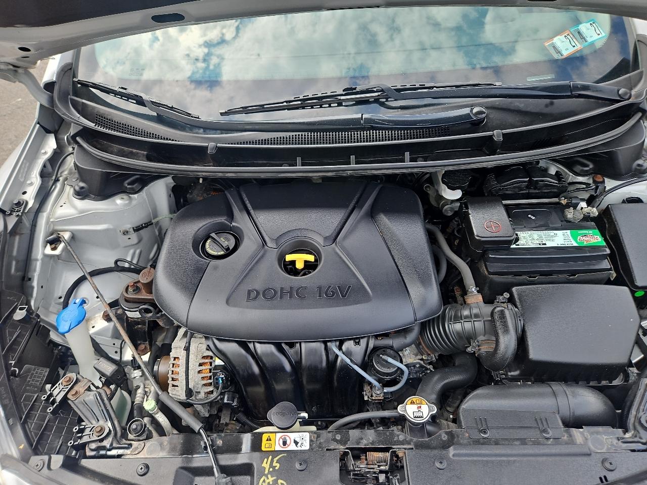 Hyundai Elantra GT 5dr HB Auto PZEV 2013