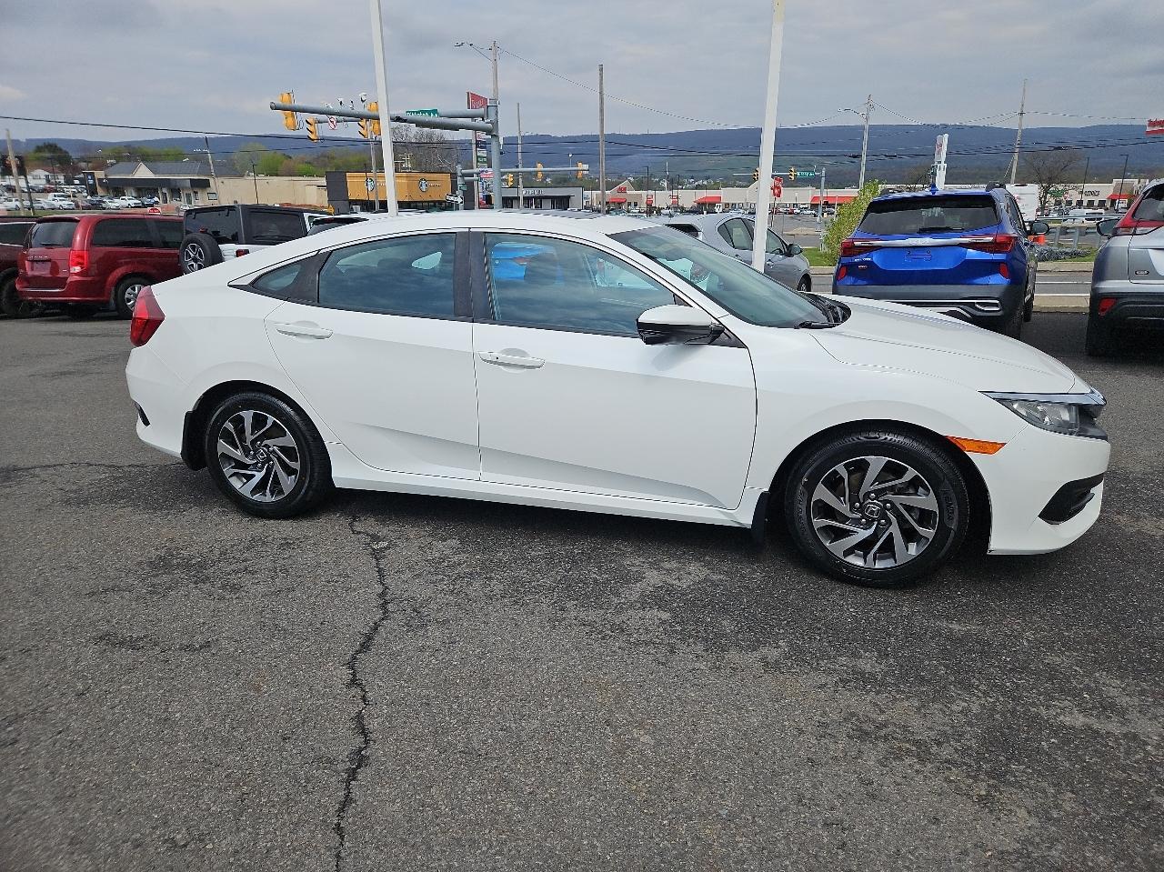 Honda Civic Sedan 4dr CVT EX 2016