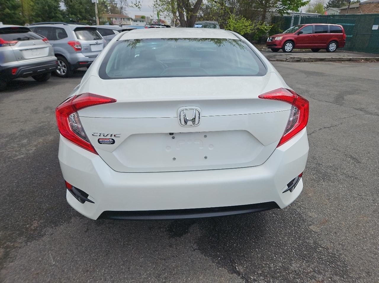 Honda Civic Sedan 4dr CVT EX 2016