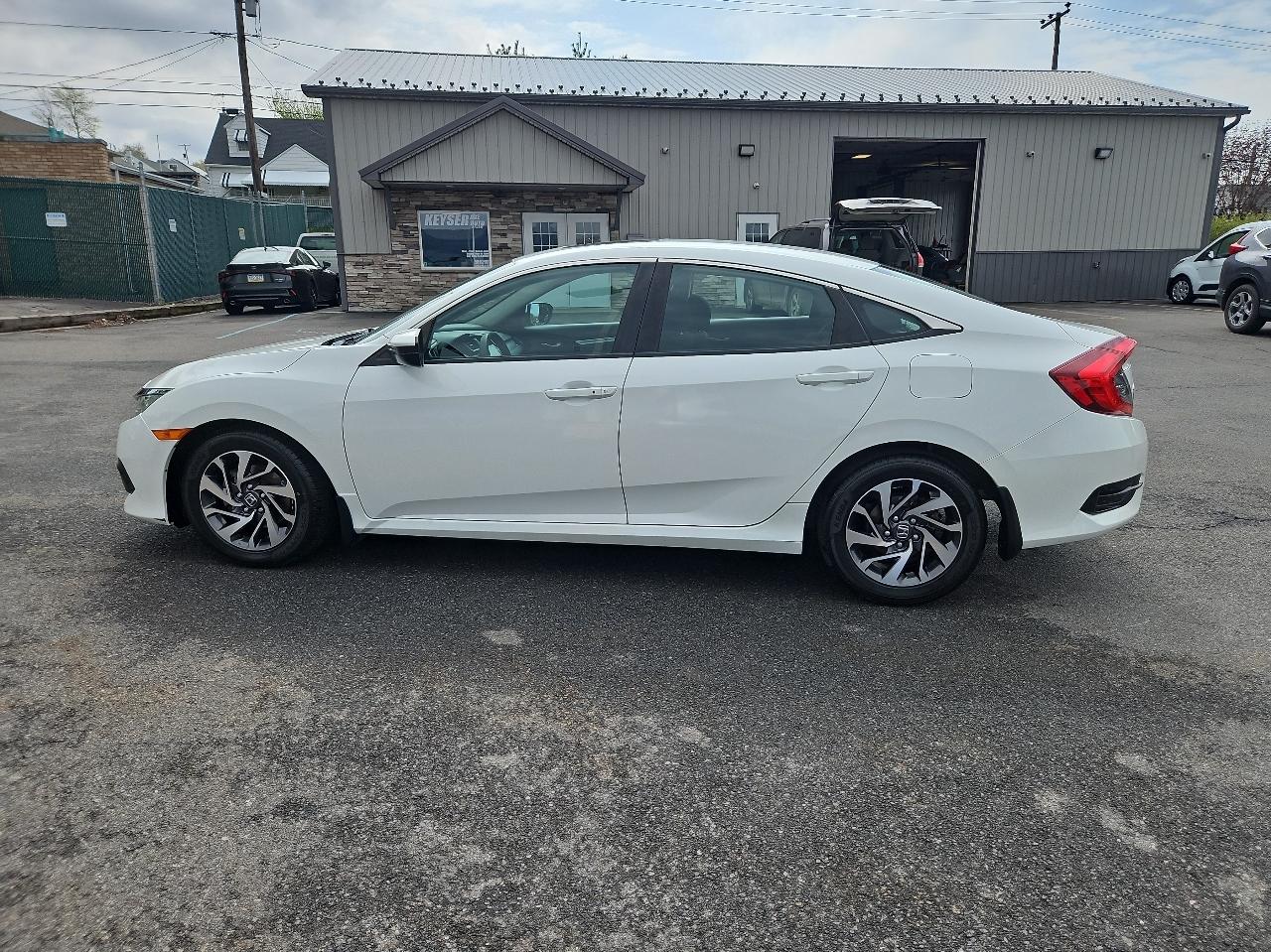 Honda Civic Sedan 4dr CVT EX 2016
