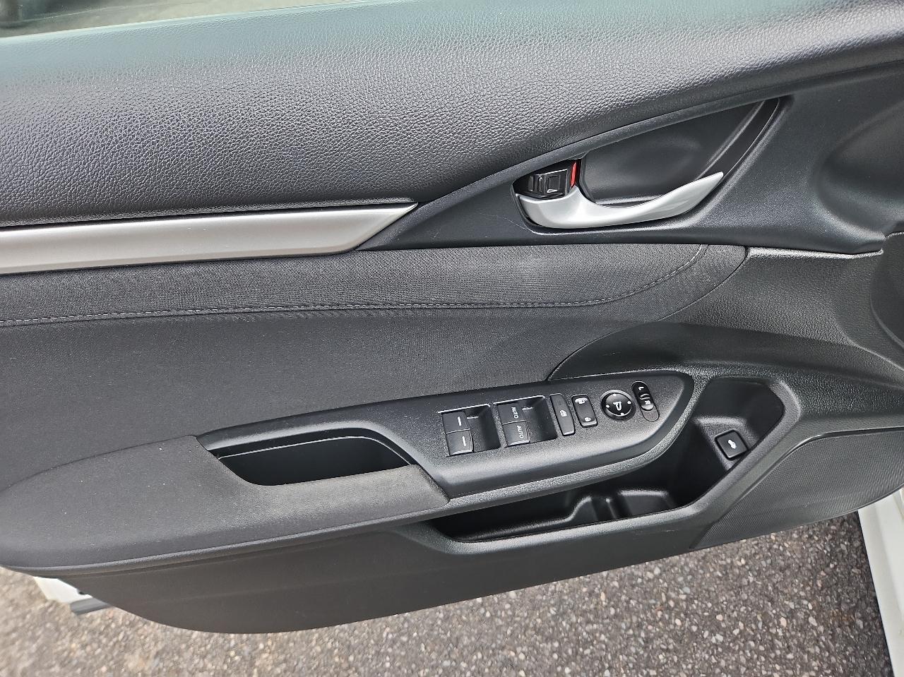 Honda Civic Sedan 4dr CVT EX 2016