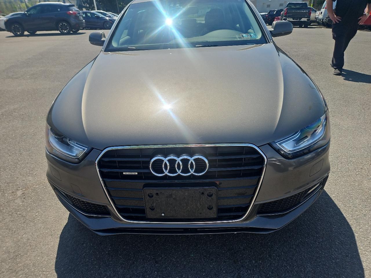 Audi A4 4dr Sdn Auto quattro 2.0T Premium Plus 2014