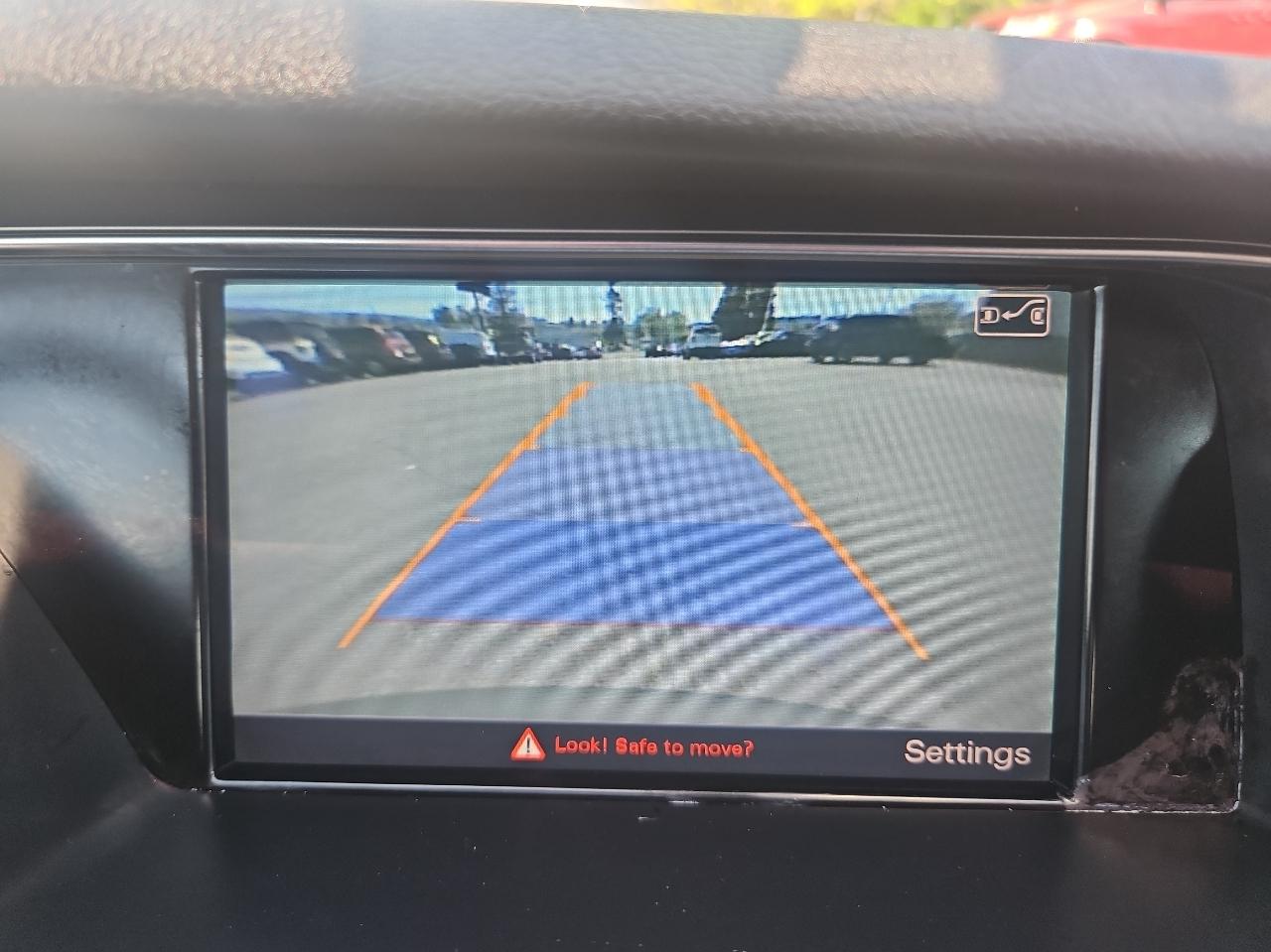 Audi A4 4dr Sdn Auto quattro 2.0T Premium Plus 2014