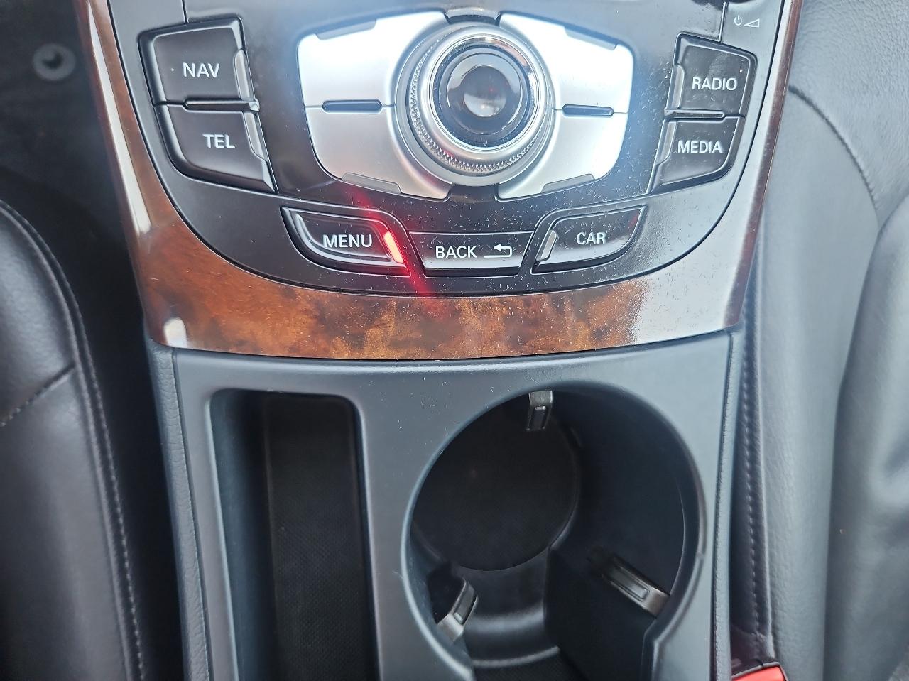 Audi A4 4dr Sdn Auto quattro 2.0T Premium Plus 2014