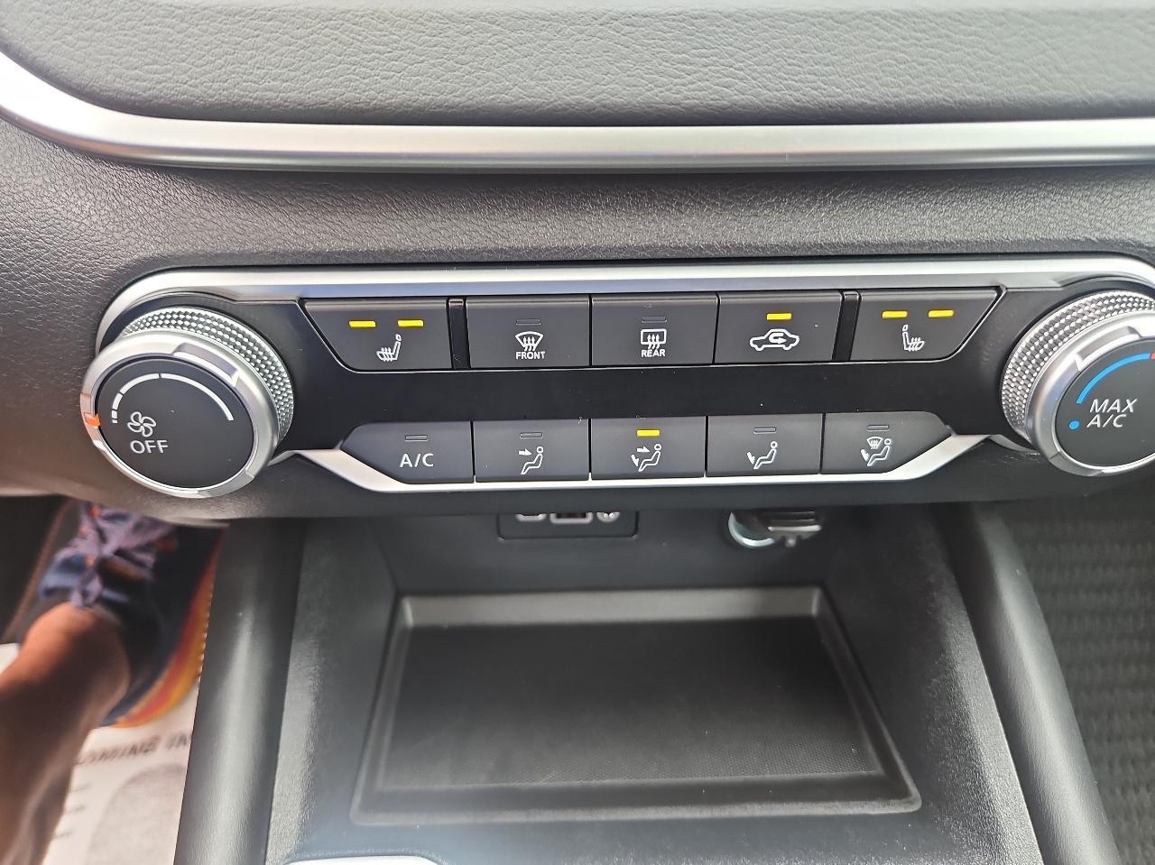 Nissan Altima 2.5 SR AWD Sedan 2019