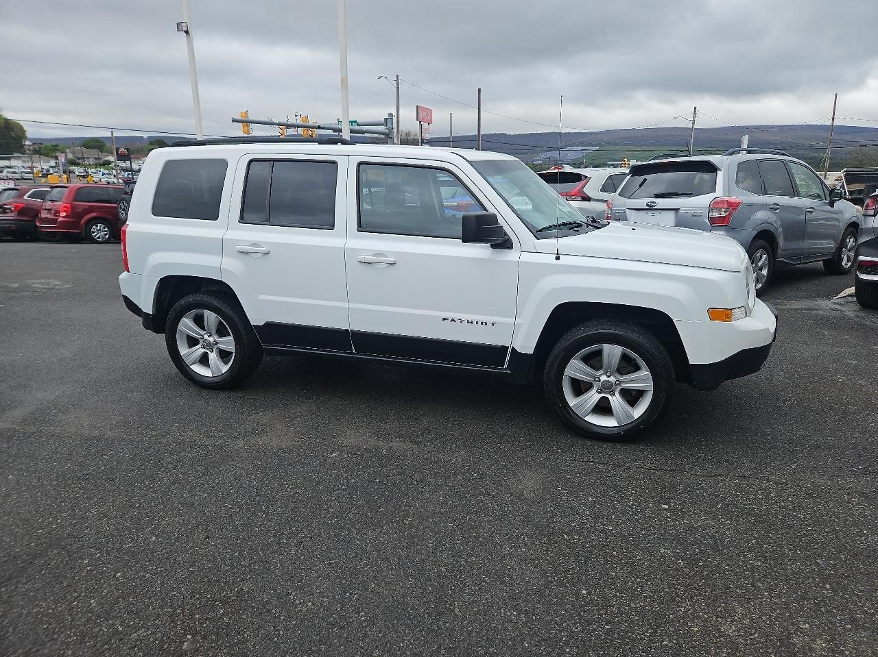Jeep Patriot 4WD 4dr Latitude 2014