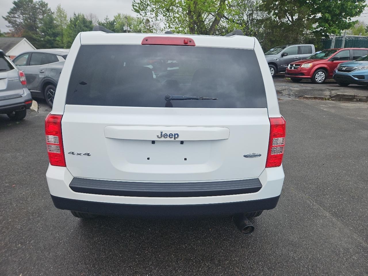Jeep Patriot 4WD 4dr Latitude 2014