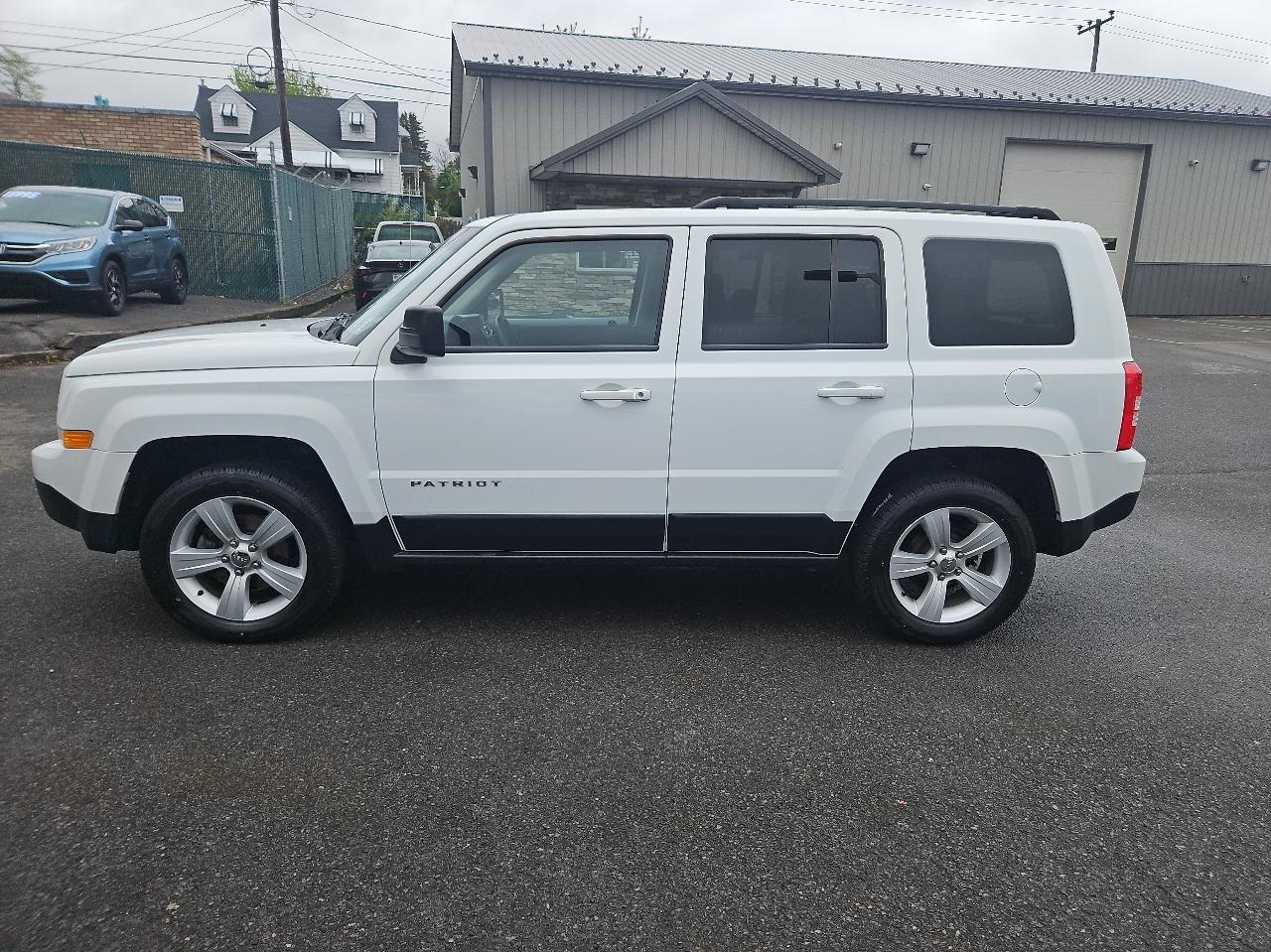 Jeep Patriot 4WD 4dr Latitude 2014