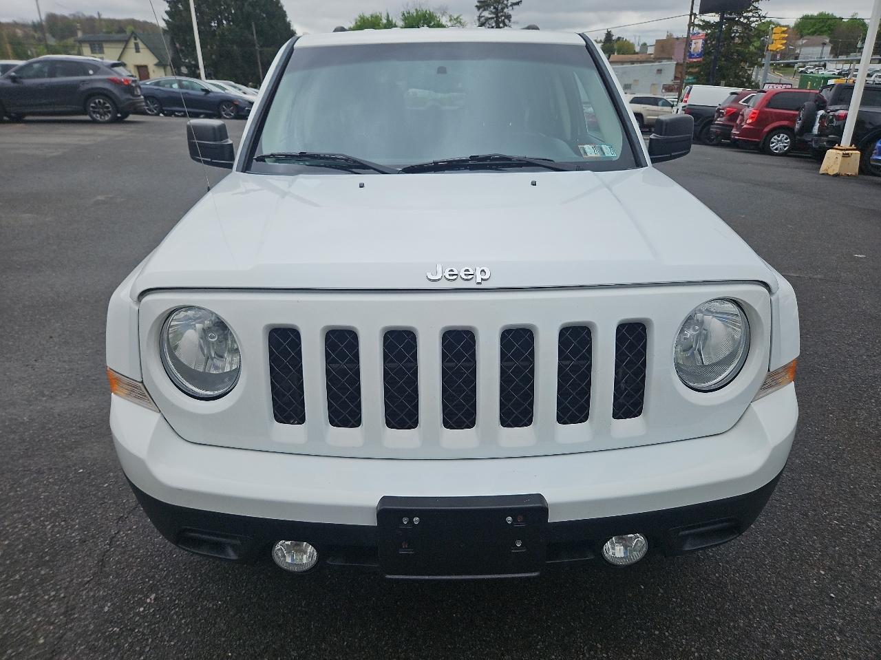 Jeep Patriot 4WD 4dr Latitude 2014