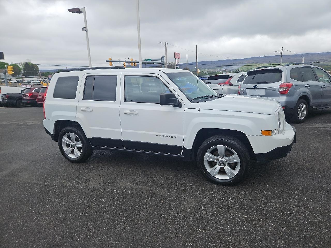 Jeep Patriot 4WD 4dr Latitude 2014