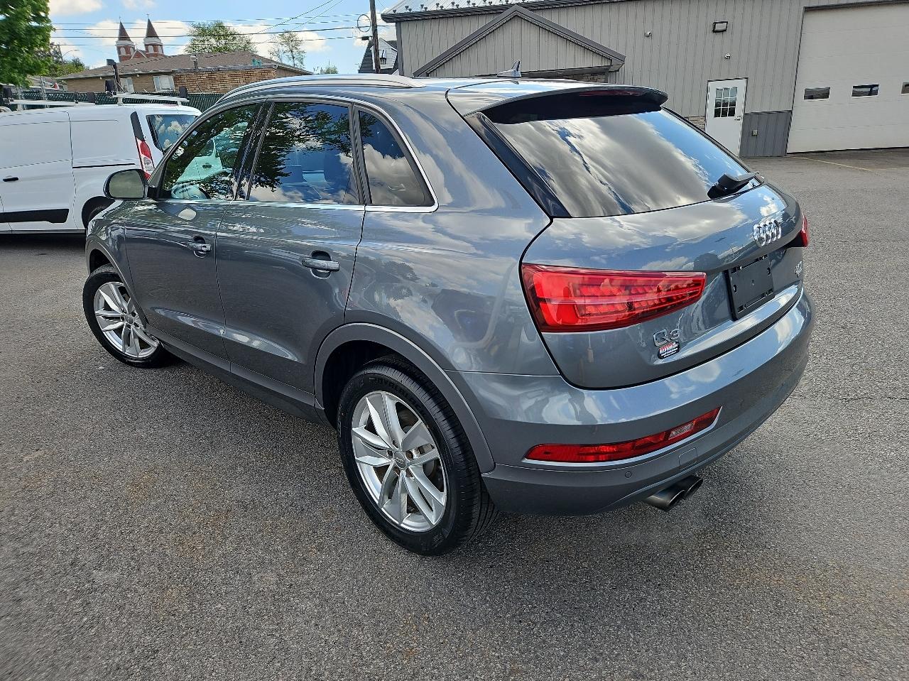 Audi Q3 2.0 TFSI Premium Plus quattro AWD 2017