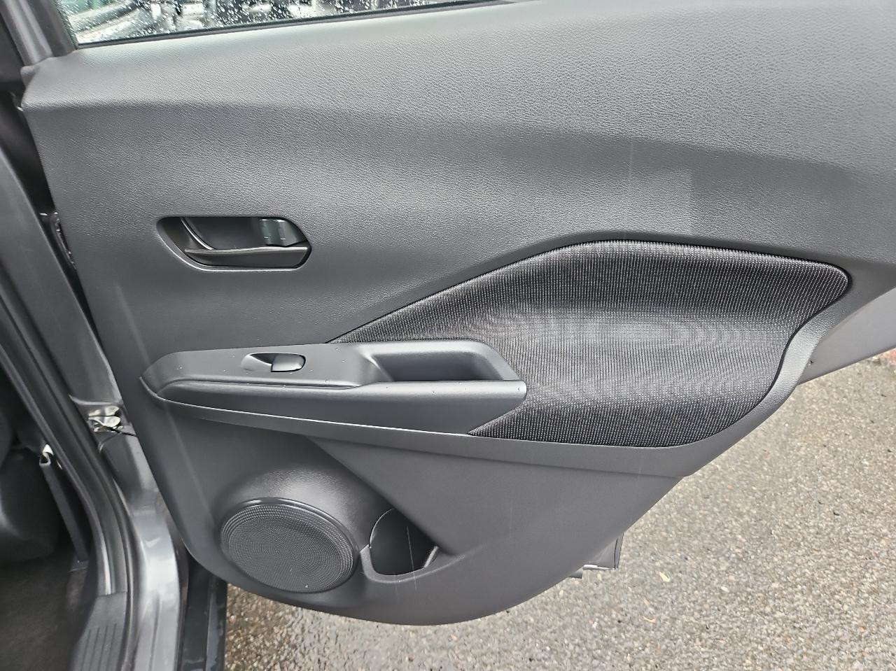 Nissan Kicks S FWD 2023