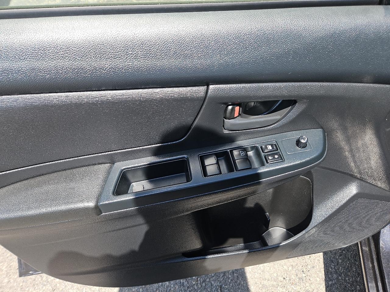 Subaru Impreza Sedan 4dr Auto 2.0i 2014