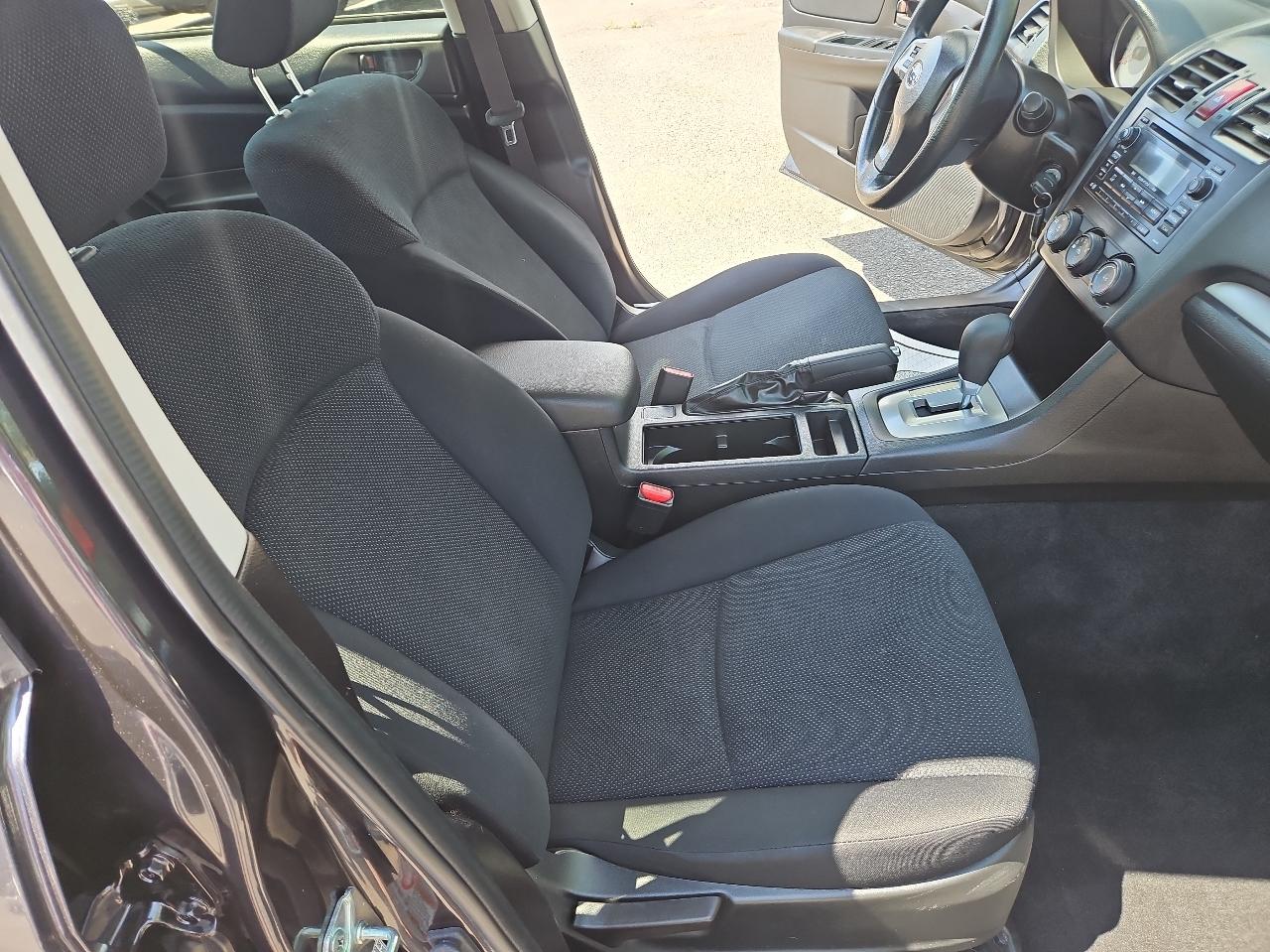 Subaru Impreza Sedan 4dr Auto 2.0i 2014